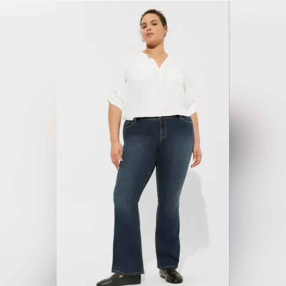 Torrid Luxe Slim Boot Jean Woman‎ size 18R